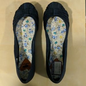 Rocket Dog Navy Blue Flats
